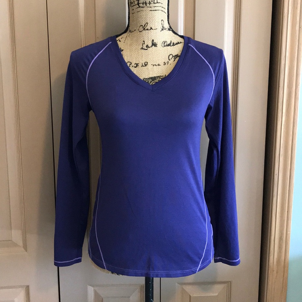 Workout Shirt Long Sleeve Top Layer 8 Performance